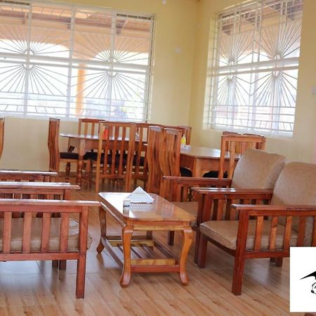 Rocky River Falls Resort Thika Buitenkant foto