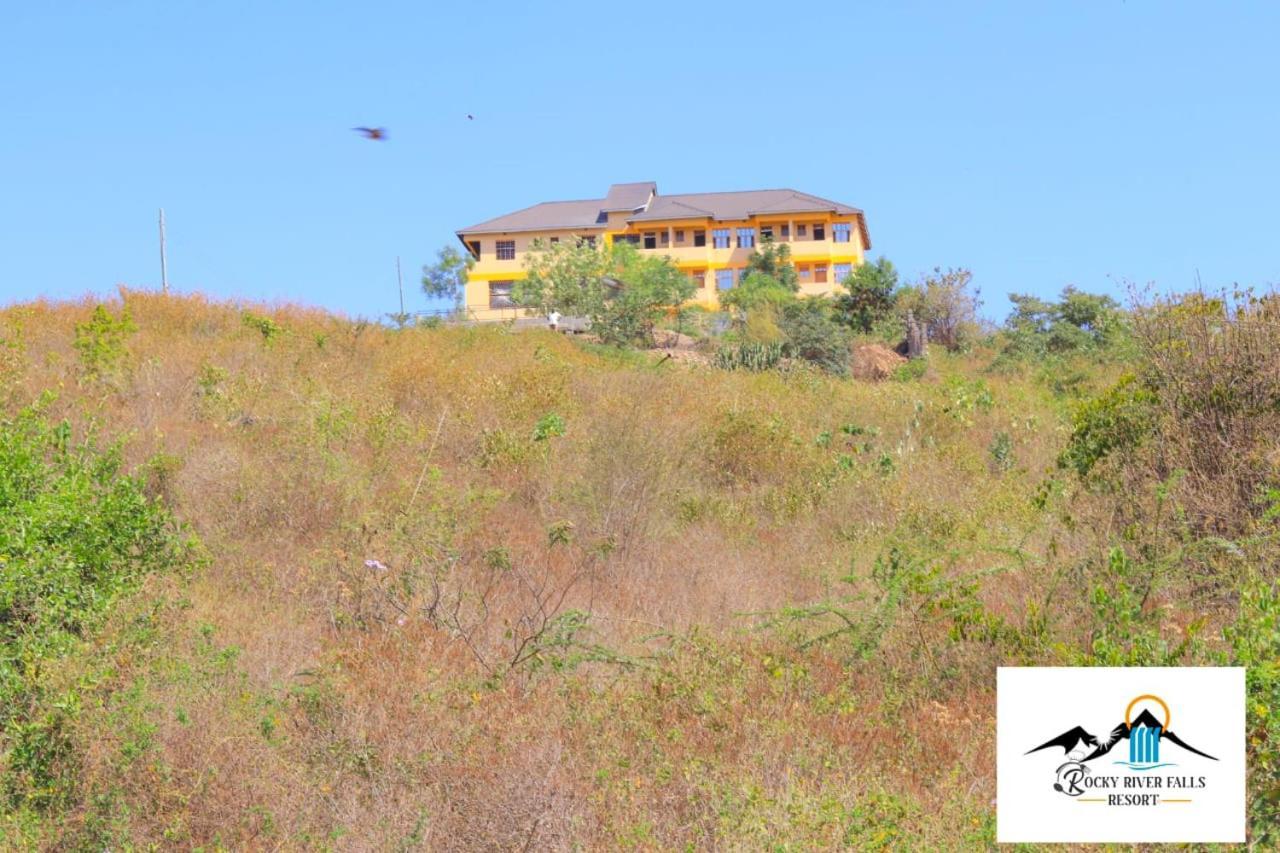Rocky River Falls Resort Thika Buitenkant foto